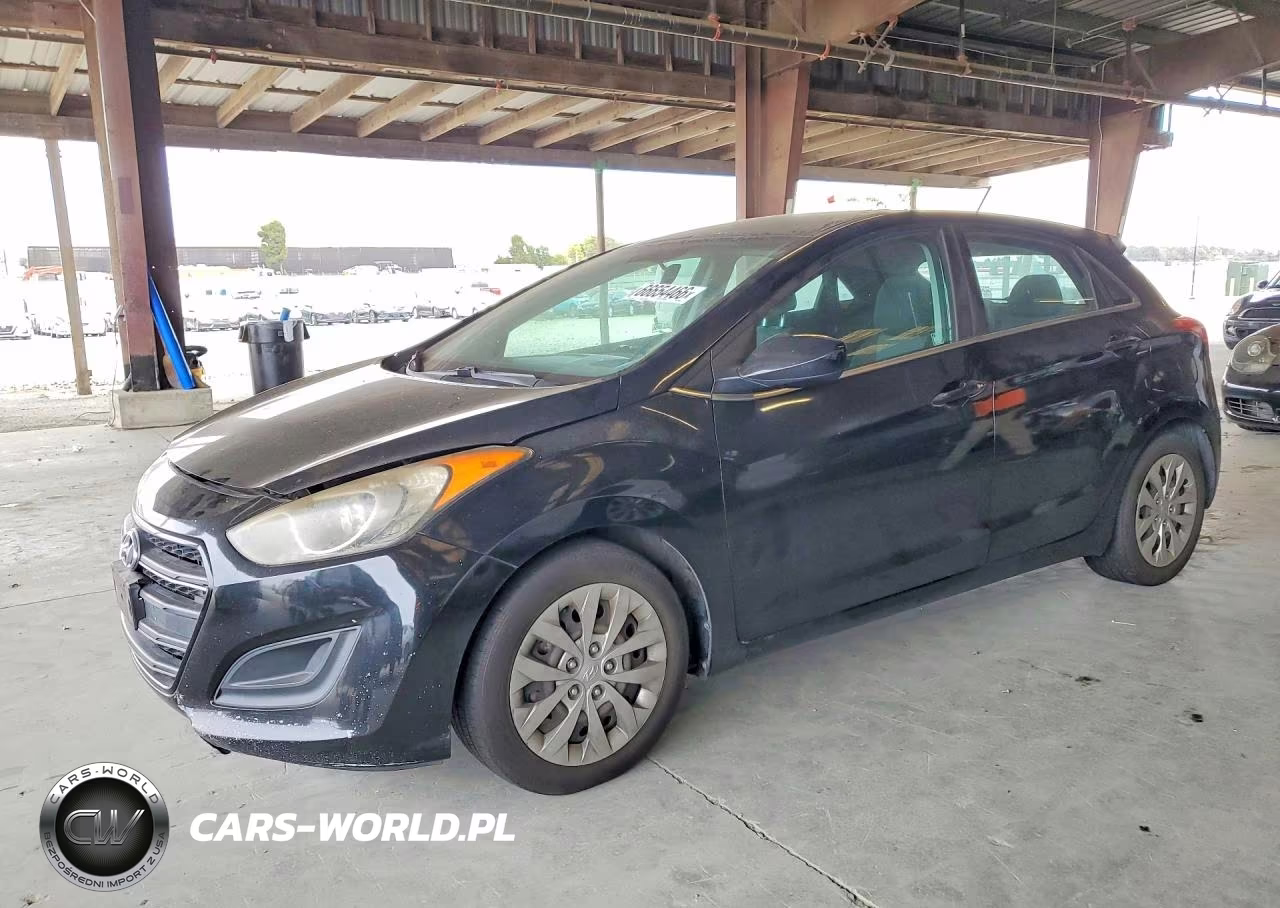 2017 Hyundai Elantra Gt Base