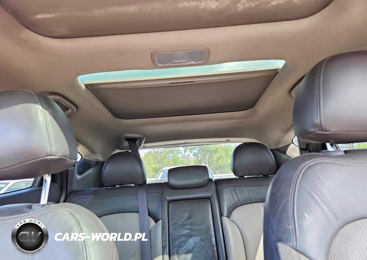 2012 Hyundai Tucson Limited VIN:KM8JUCAC8CU375047 - 10