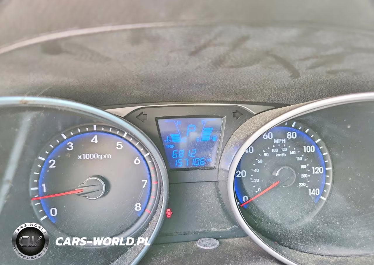 2012 Hyundai Tucson Limited VIN:KM8JUCAC8CU375047 - 9