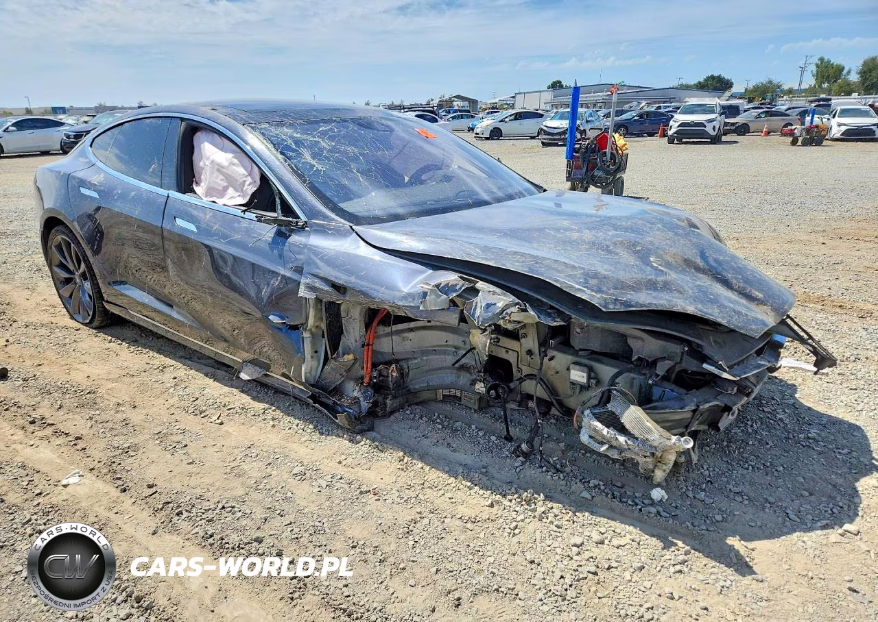 2016 Tesla Model S VIN:5YJSA1E28GF154960 - 4