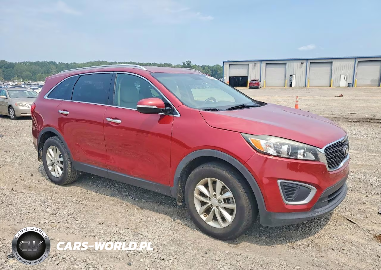 2017 Kia Sorento Lx VIN:5XYPG4A30HG292930 - 4