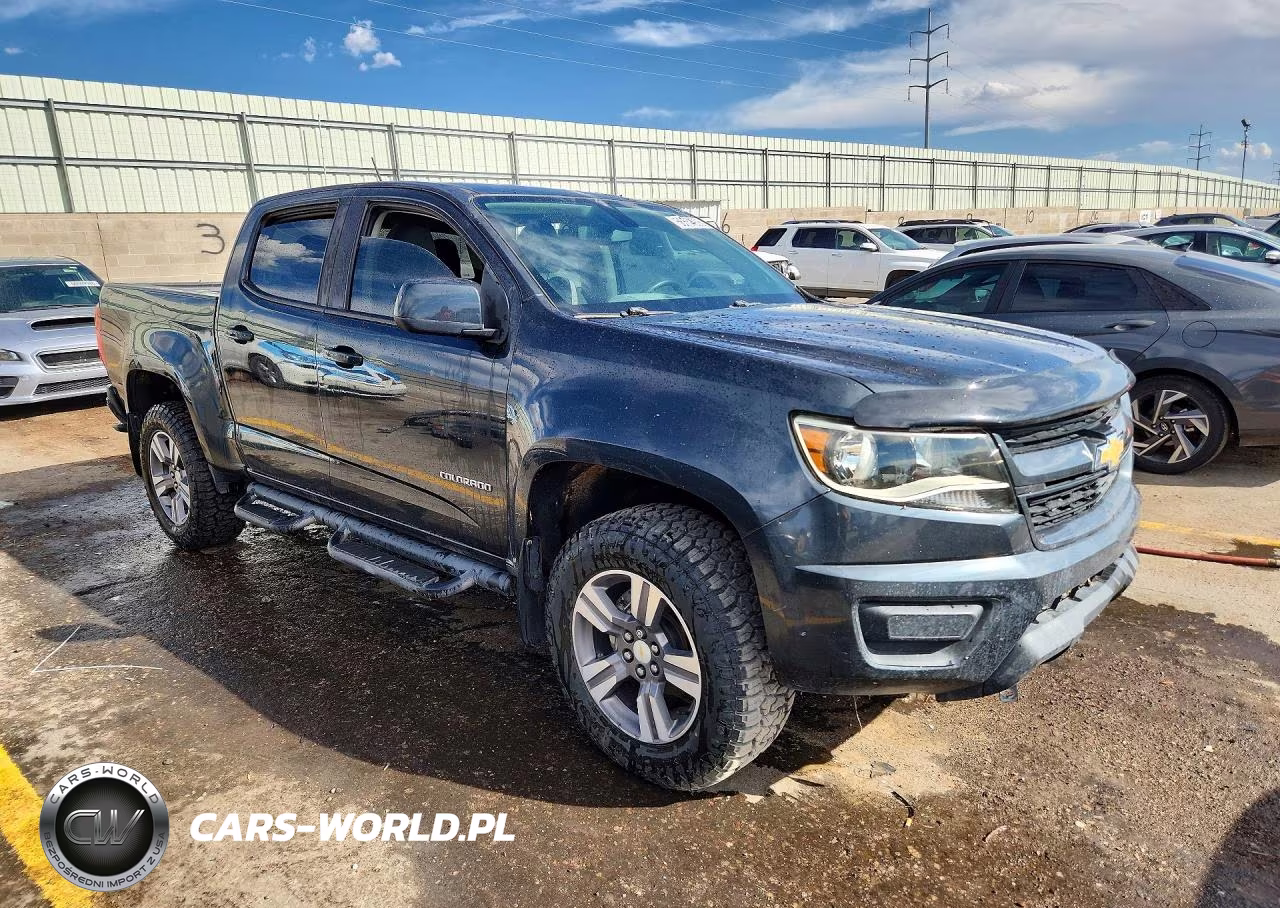 2018 Chevrolet Colorado VIN:1GCGTBEN3J1106282 - 4