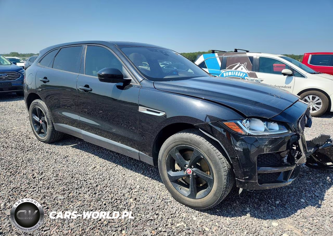 2017 Jaguar F-Pace Premium VIN:SADCJ2BV9HA893469 - 4