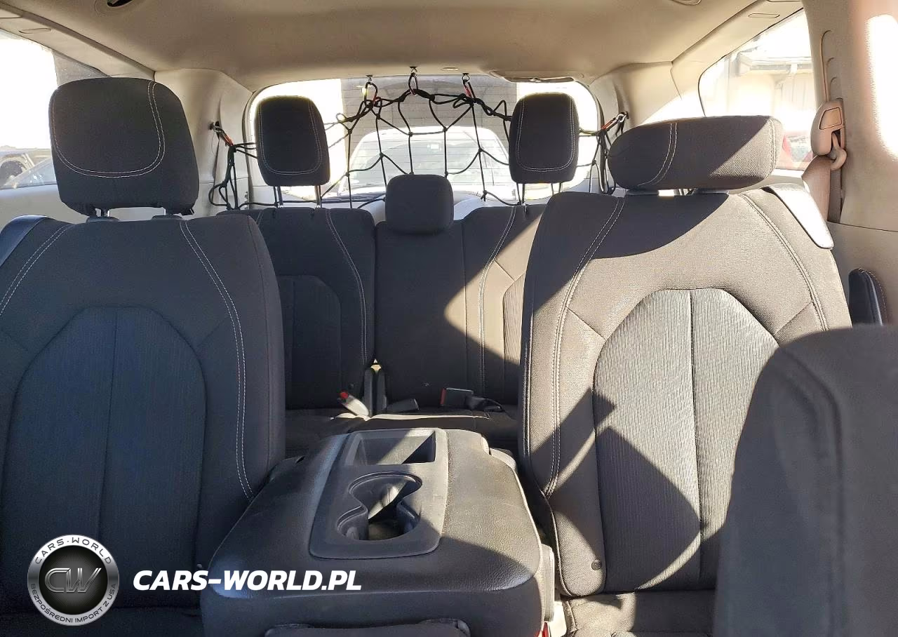 2021 Chrysler Voyager Lx VIN:2C4RC1CG9MR557174 - 10