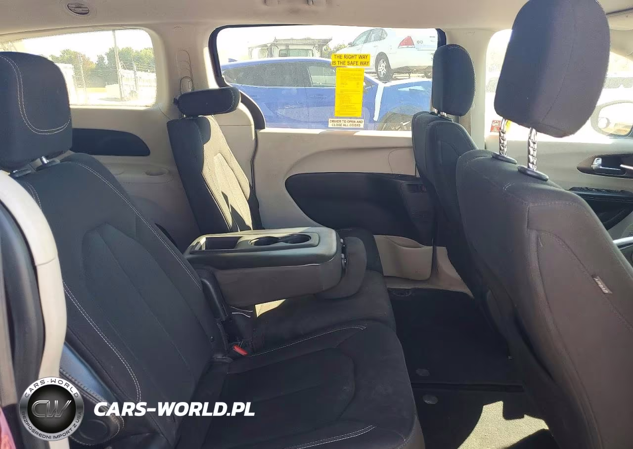 2021 Chrysler Voyager Lx VIN:2C4RC1CG9MR557174 - 11