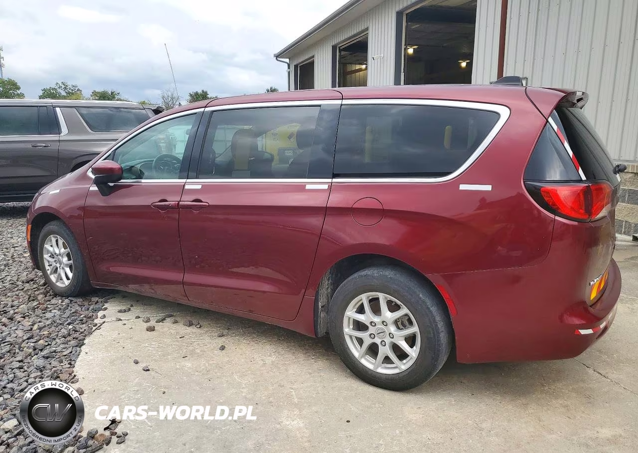 2021 Chrysler Voyager Lx VIN:2C4RC1CG9MR557174 - 2