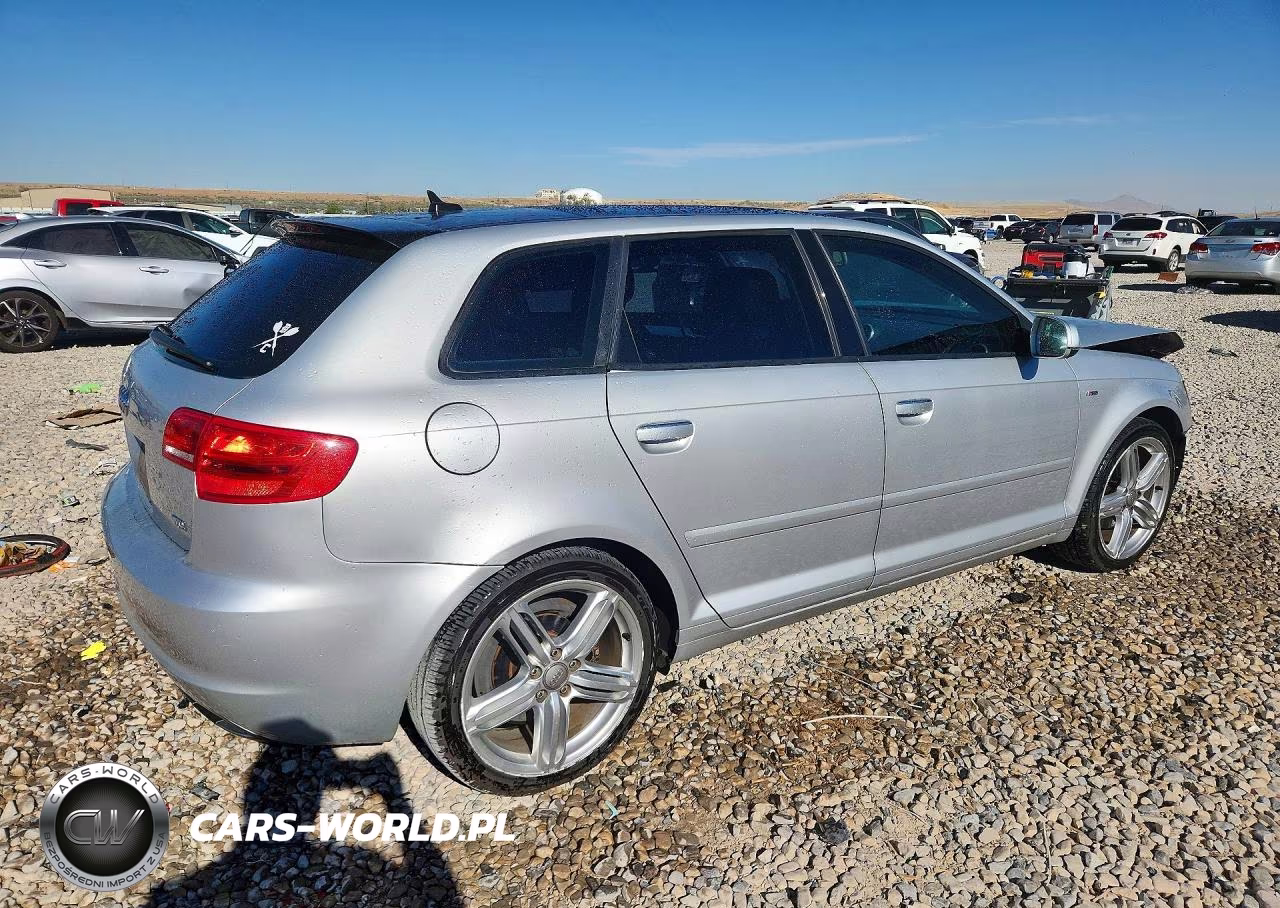 2013 Audi A3 Premium Plus VIN:WAUKJAFM5DA030971 - 3