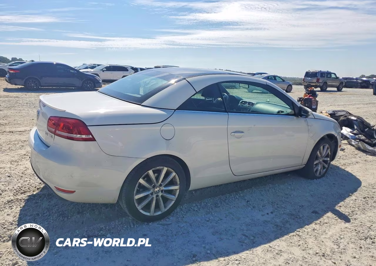 2014 Volkswagen Eos Komfort VIN:WVWBW8AH1EV001792 - 3