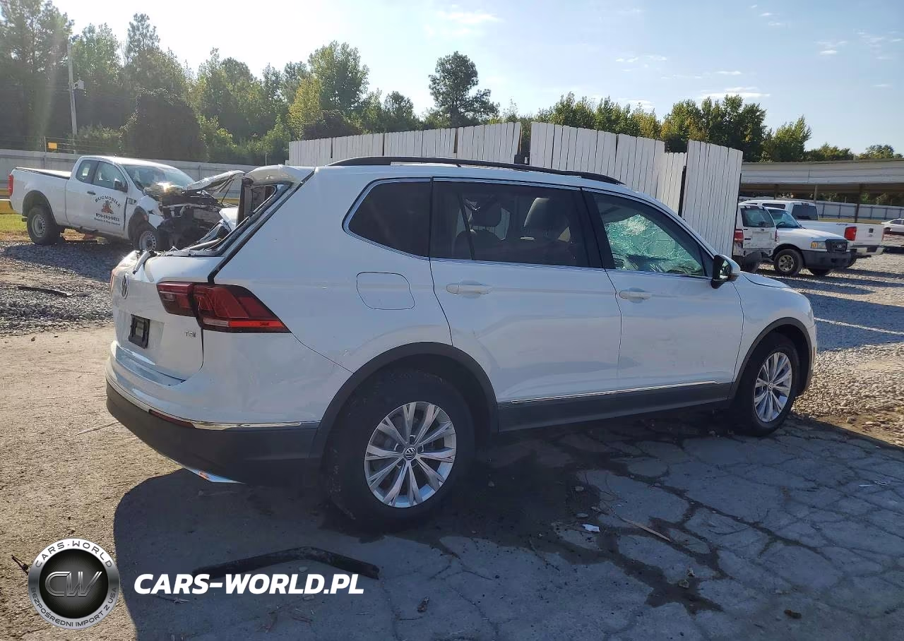 2018 Volkswagen Tiguan Se VIN:3VV3B7AX9JM140804 - 3