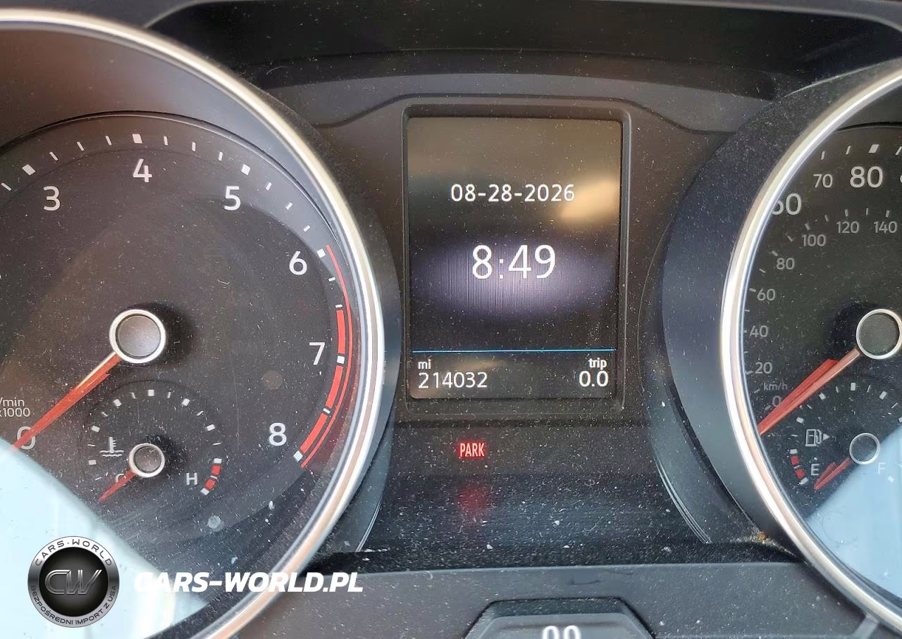 2018 Volkswagen Tiguan Se VIN:3VV3B7AX9JM140804 - 9