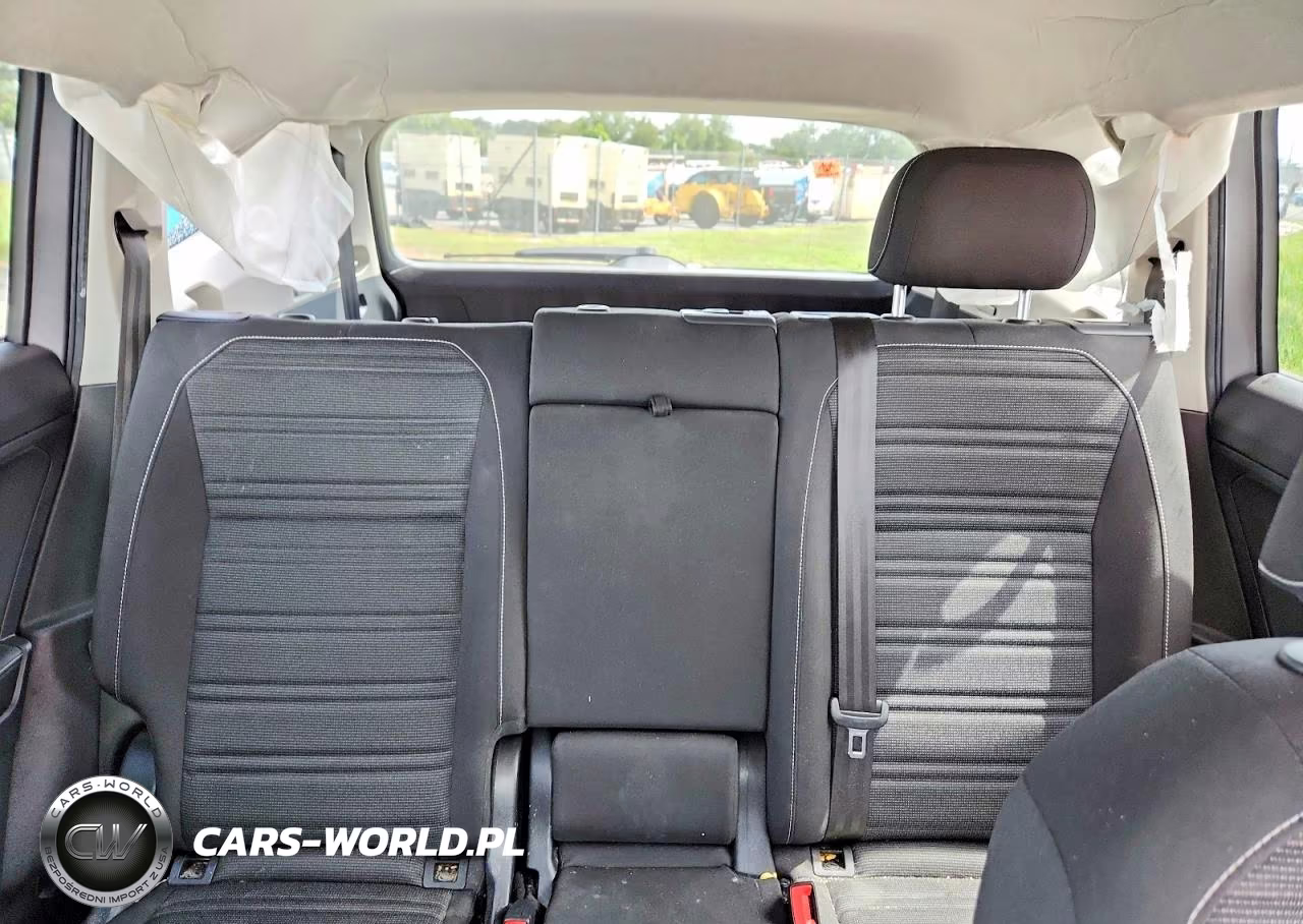 2022 Volkswagen Tiguan S VIN:3VV1B7AX9NM012852 - 10