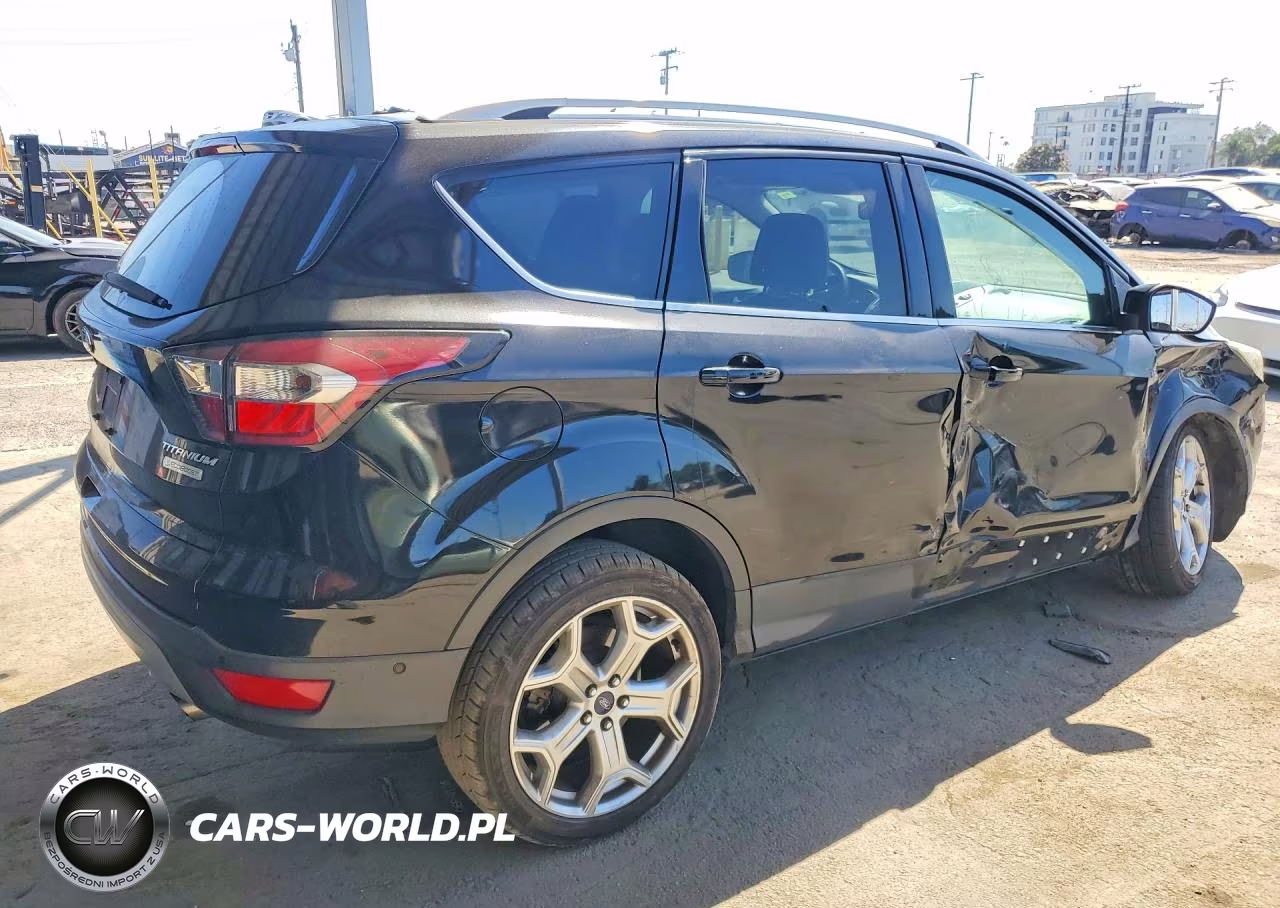 2017 Ford Escape Titanium VIN:1FMCU0J93HUC80253 - 3