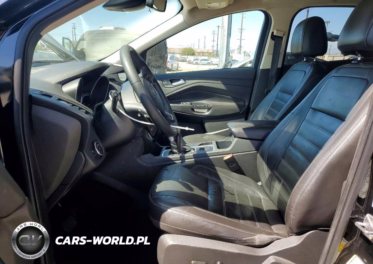 2017 Ford Escape Titanium VIN:1FMCU0J93HUC80253 - 7