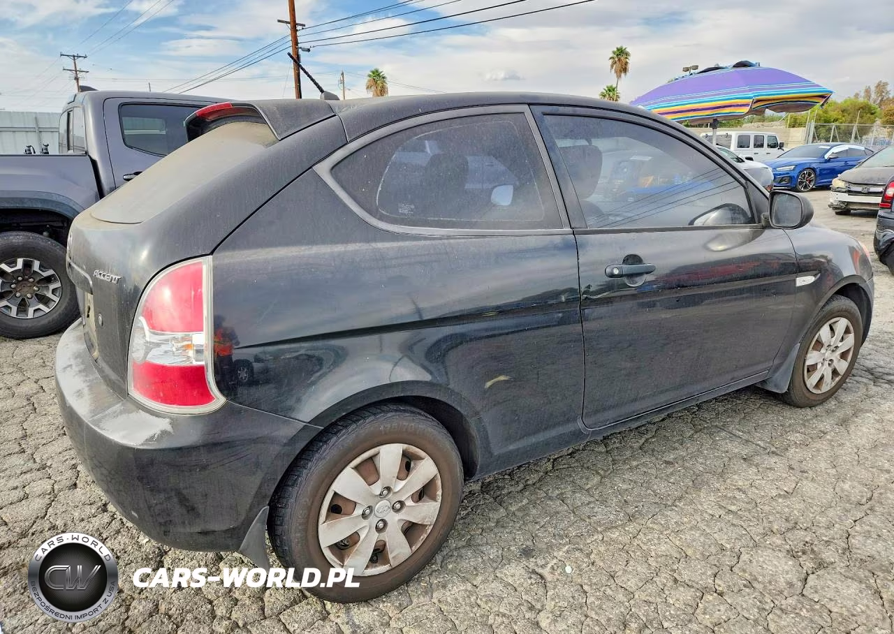 2011 Hyundai Accent Gl VIN:KMHCM3AC3BU192159 - 3