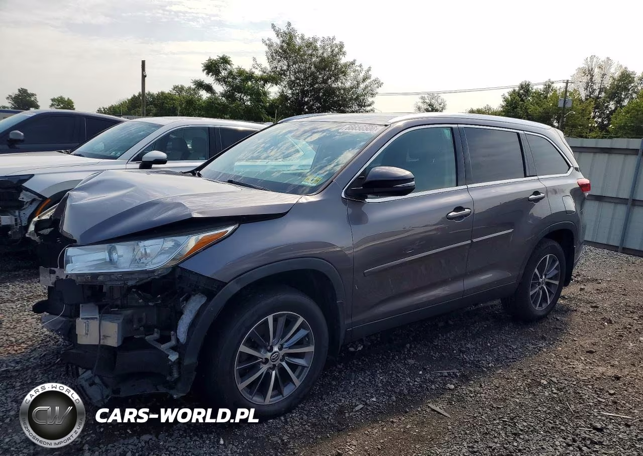 2019 Toyota Highlander Xle – zdjęcie 1 z 13
