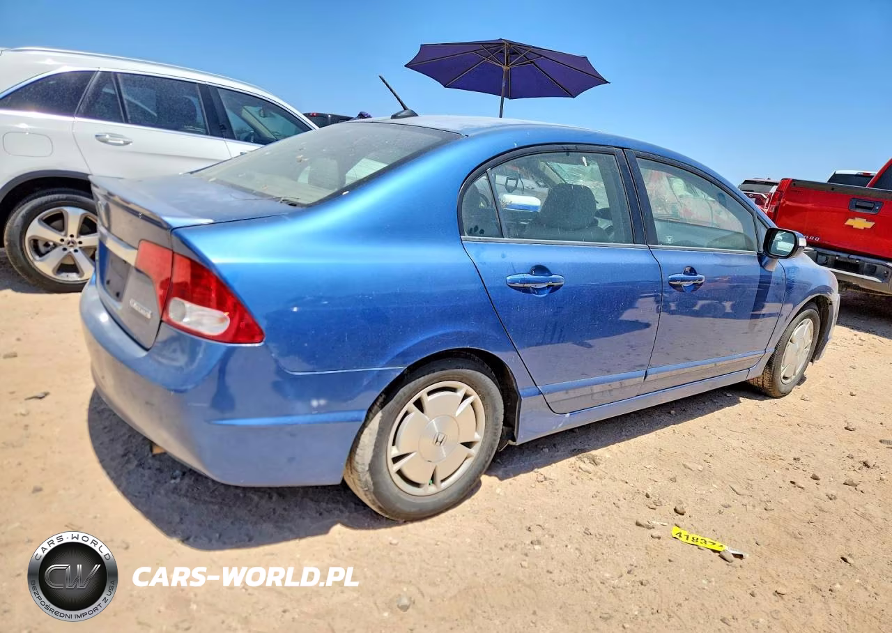 2011 Honda Civic Hybrid VIN:JHMFA3F26BS000303 - 3