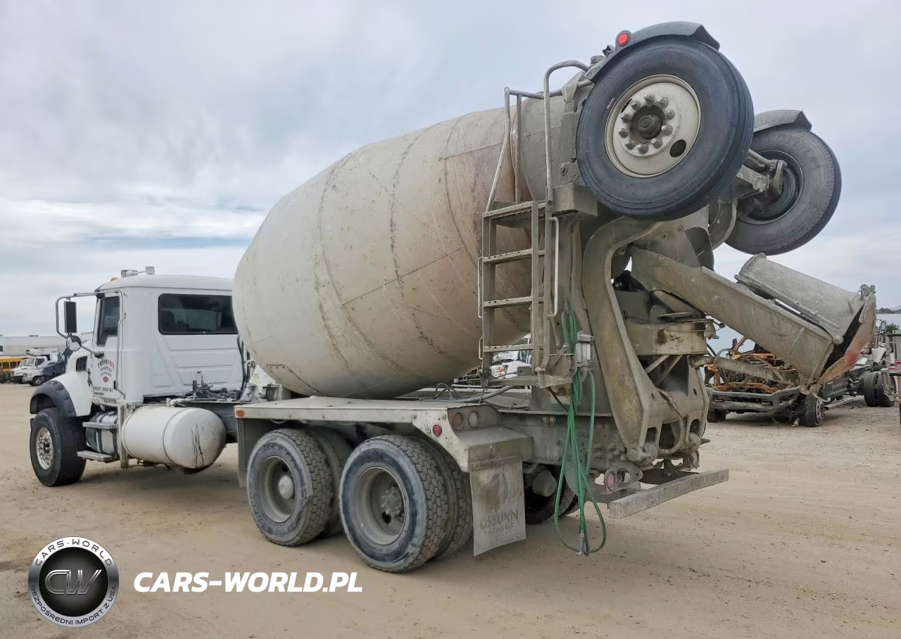 2014 Mack Granite Ready Mix Truck VIN:1M2AX04C5EM020230 - 2