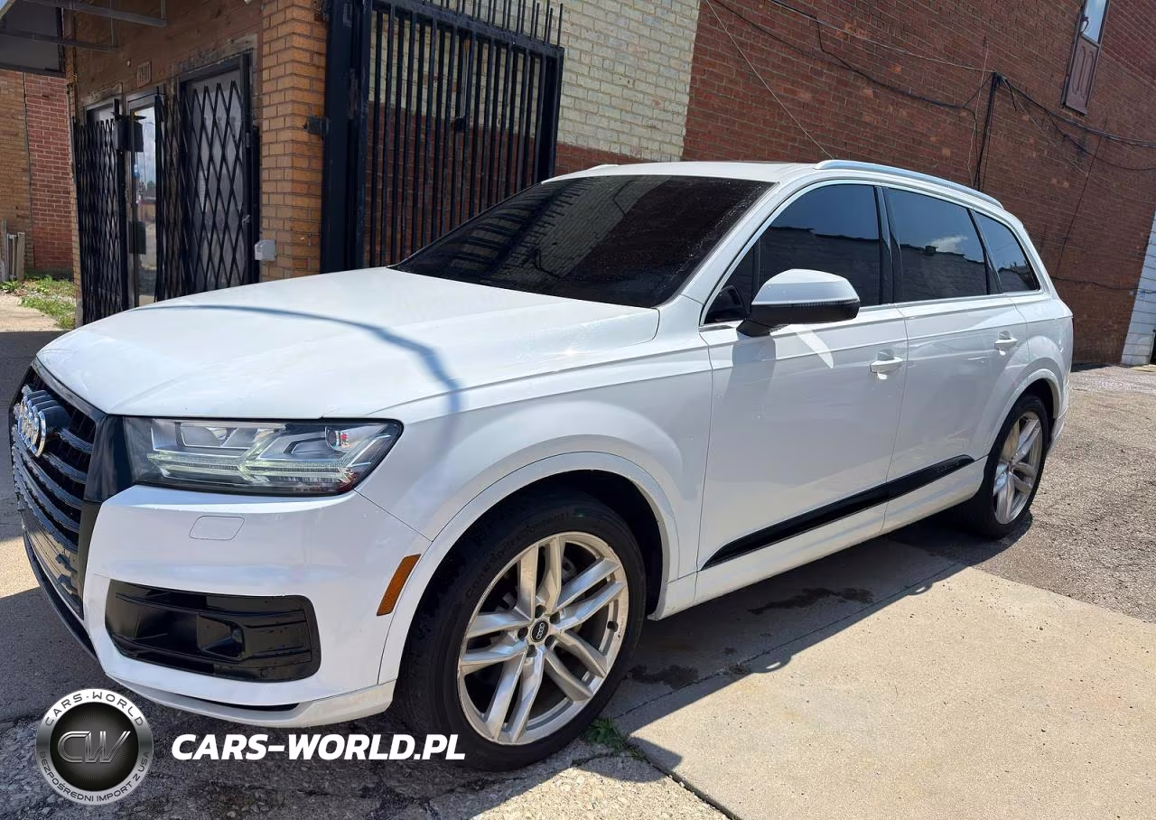 2018 Audi Q7 Prestige VIN:WA1VAAF7XJD023271 - 2