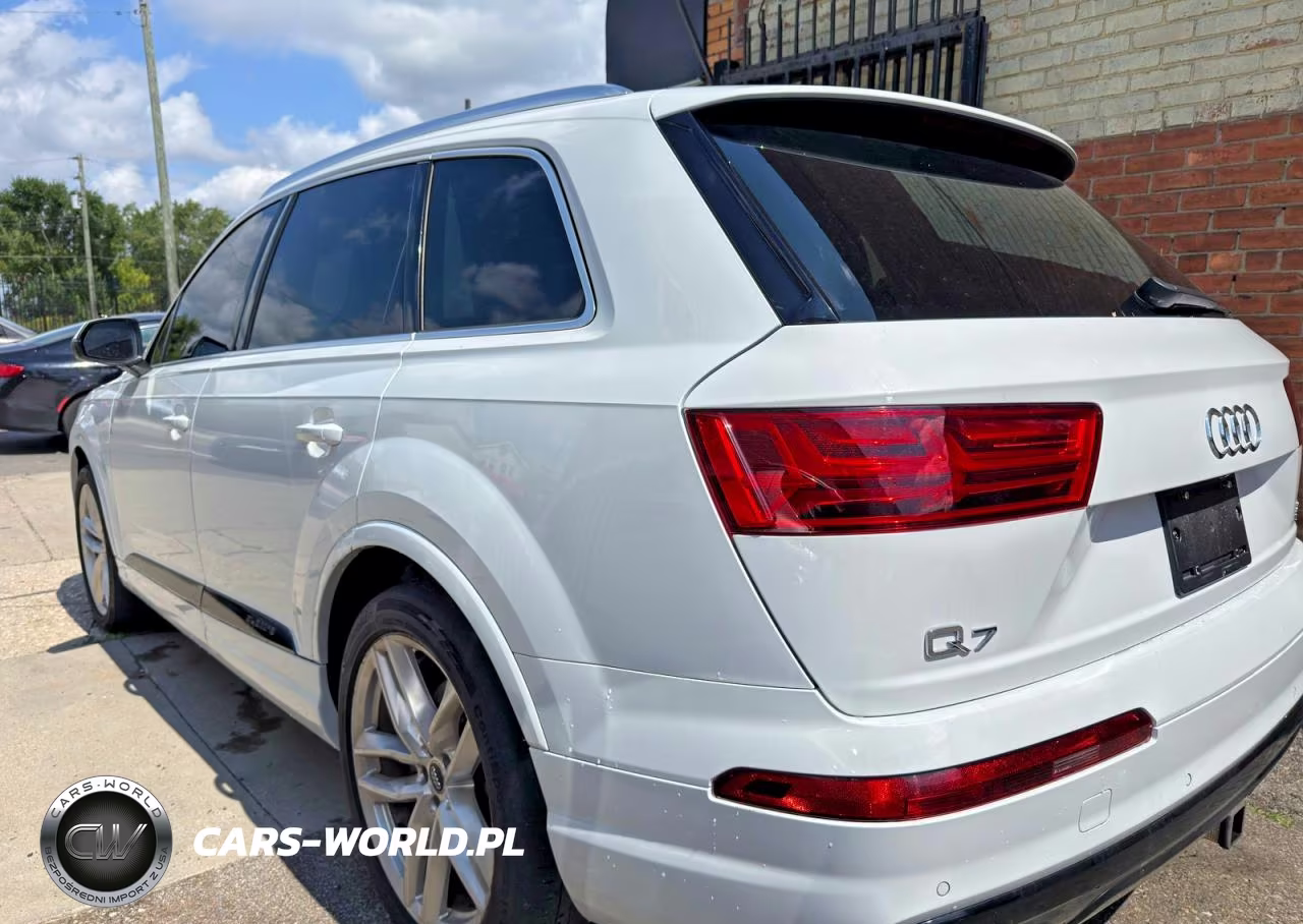 2018 Audi Q7 Prestige VIN:WA1VAAF7XJD023271 - 3