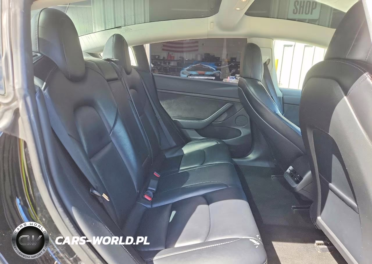 2022 Tesla Model 3 VIN:5YJ3E1EA9NF289684 - 10