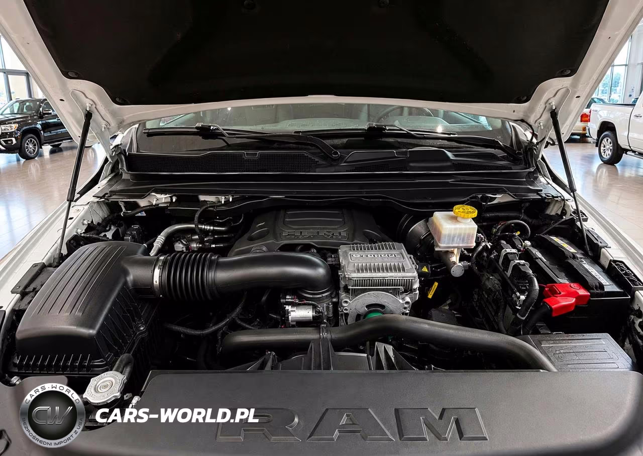 2023 Ram 1500 Laramie VIN:1C6SRFRT2PN574313 - 7