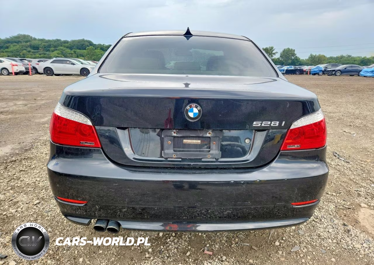 2010 BMW 528 Xi VIN:WBANV1C59AC156555 - 6