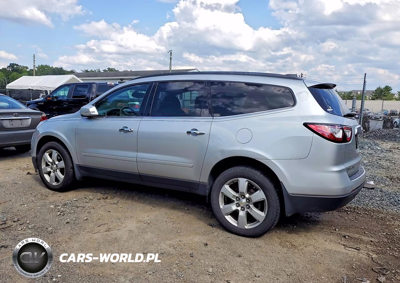 2017 Chevrolet Traverse Lt VIN:1GNKRGKD2HJ105725 - 2