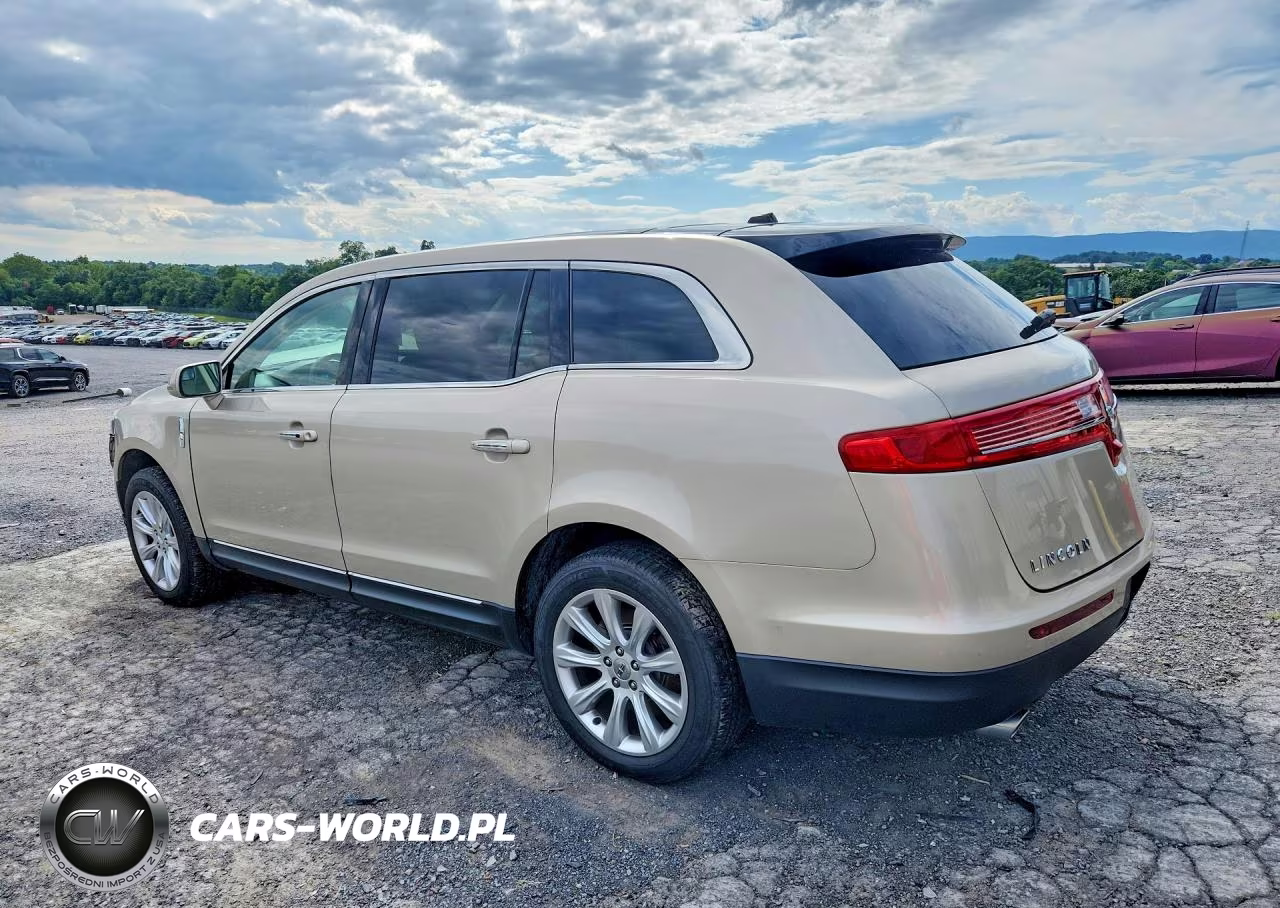2017 Lincoln Mkt VIN:2LMHJ5FK4HBL00060 - 2