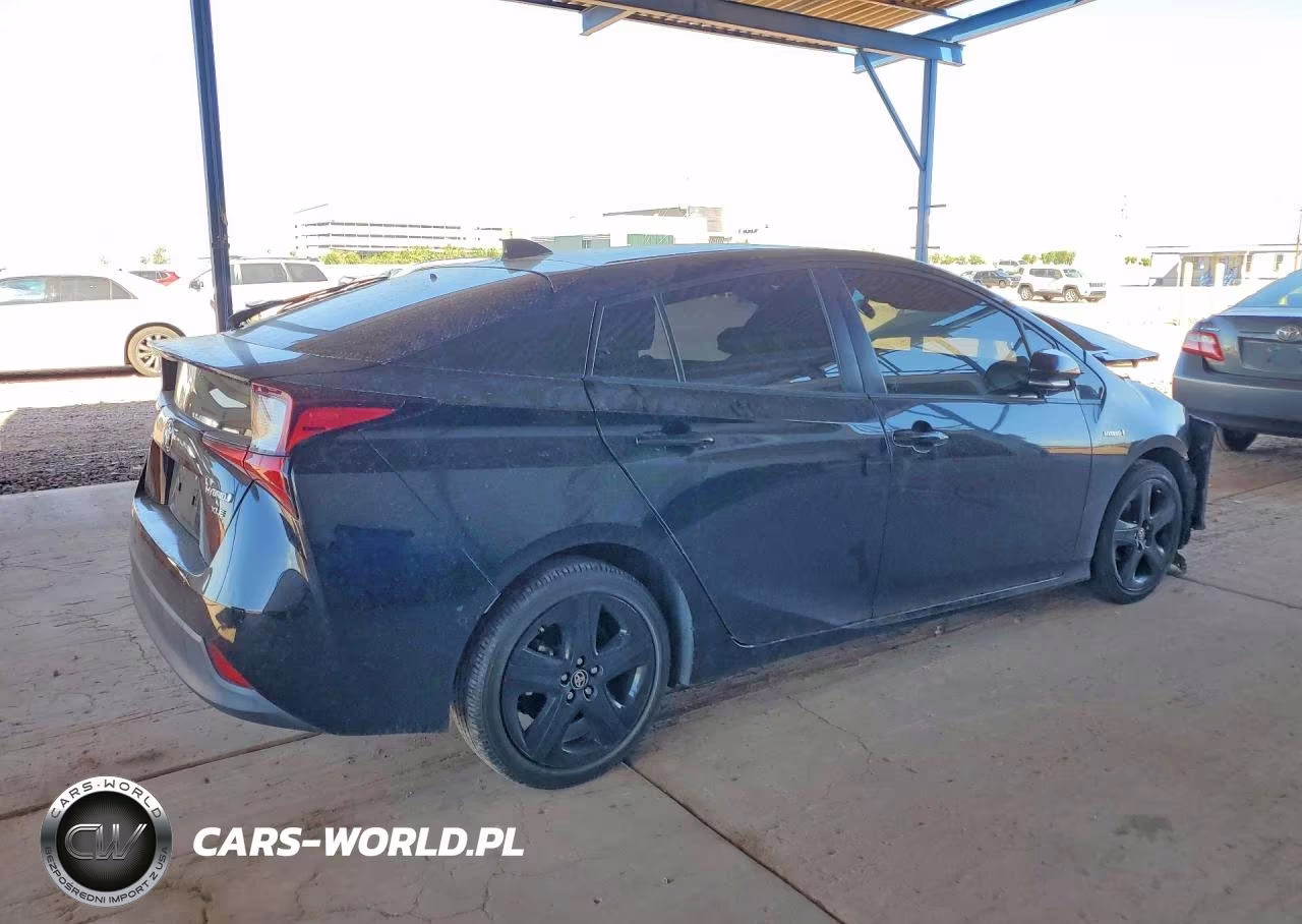 2020 Toyota Prius Xle VIN:JTDKARFU0L3113602 - 3
