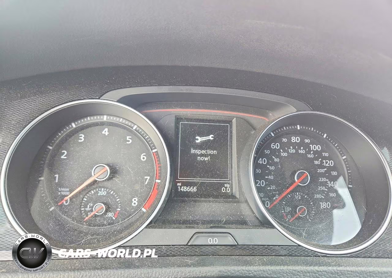 2015 Volkswagen Gti VIN:3VW5T7AU7FM065826 - 9