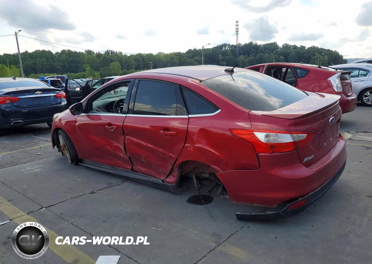 2012 Ford Focus Titanium VIN:1FAHP3J29CL167076 - 2