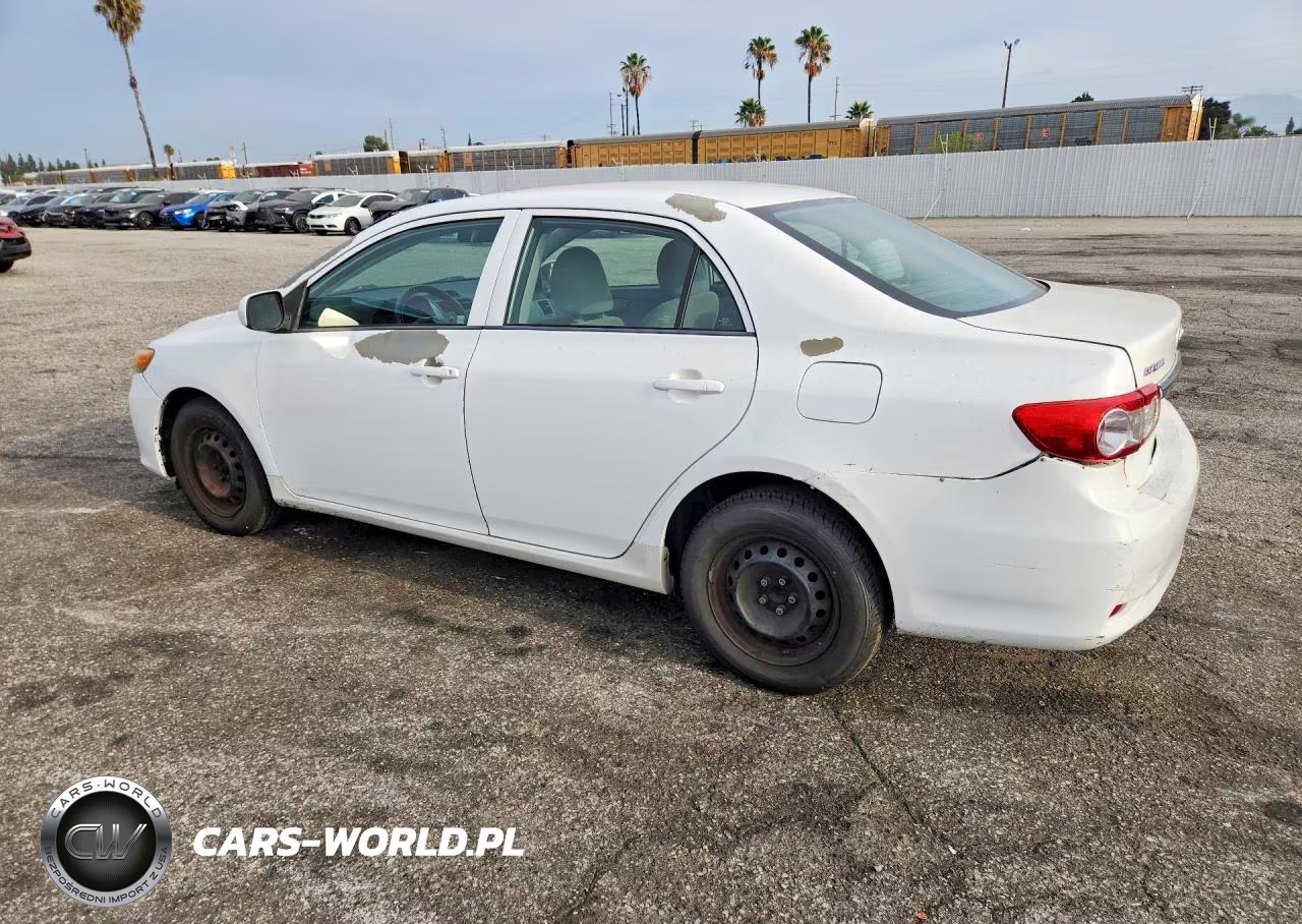2013 Toyota Corolla L VIN:5YFBU4EE2DP131614 - 2