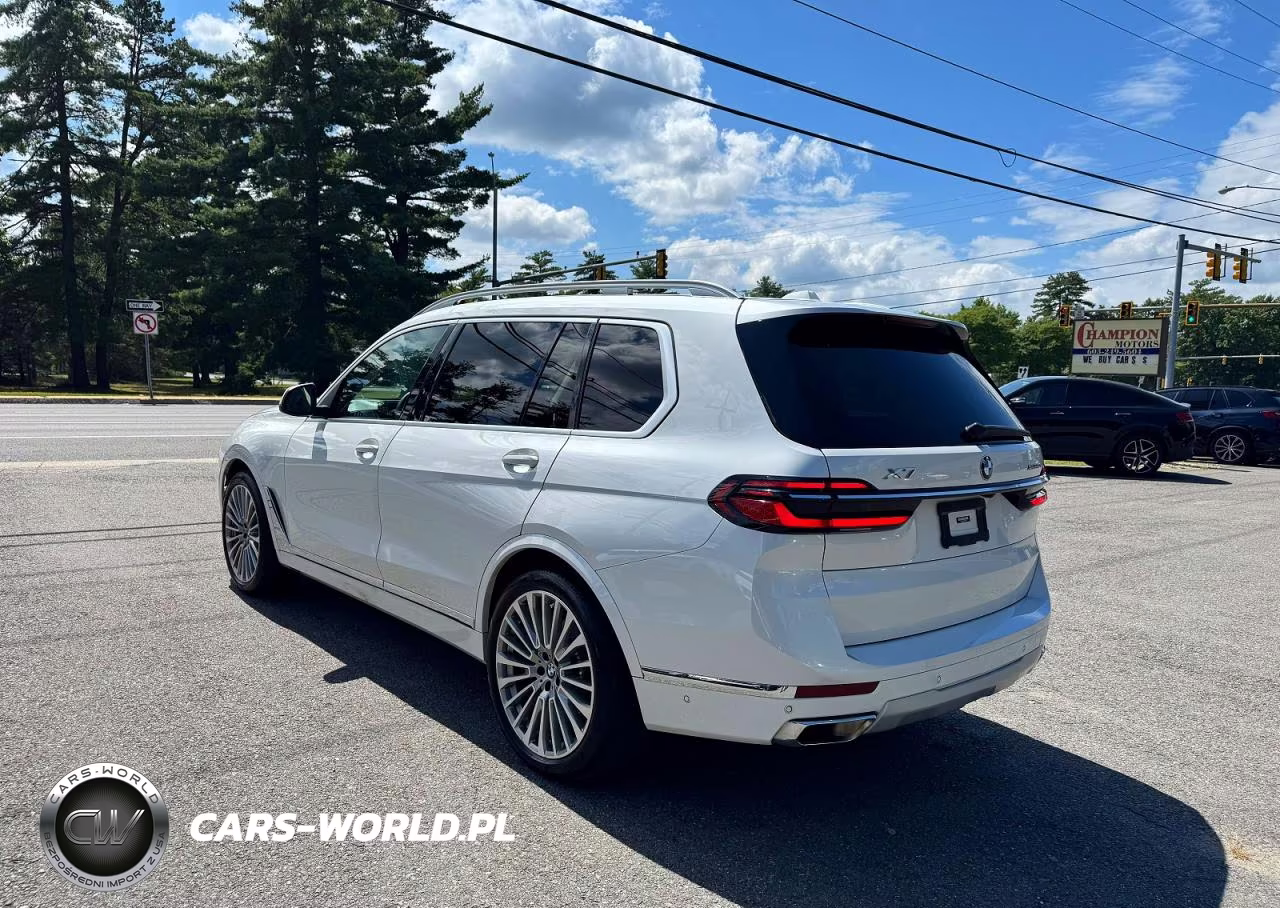 2023 BMW X7 xDrive40I VIN:5UX23EM09P9N95412 - 3