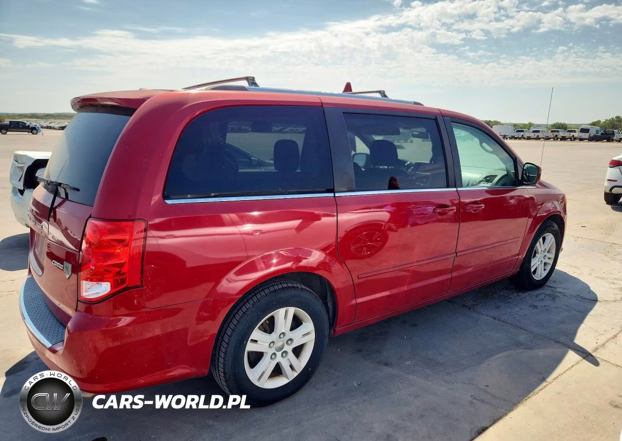 2013 Dodge Grand Caravan Crew VIN:2C4RDGDG3DR508034 - 3