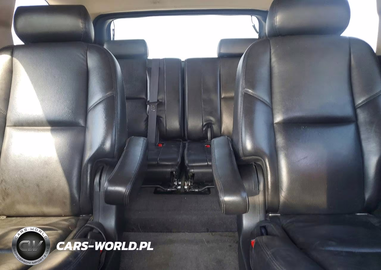 2010 GMC Yukon Denali VIN:1GKUKEEF1AR288232 - 10