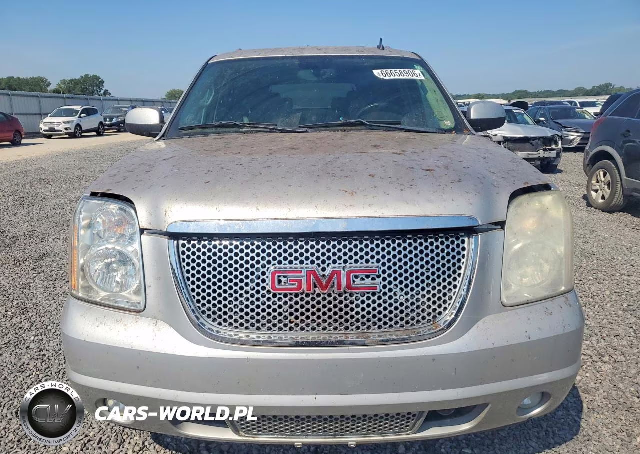 2010 GMC Yukon Denali VIN:1GKUKEEF1AR288232 - 5