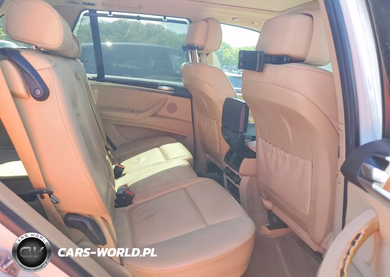 2010 BMW X5 xDrive30I VIN:5UXFE4C57AL277236 - 11