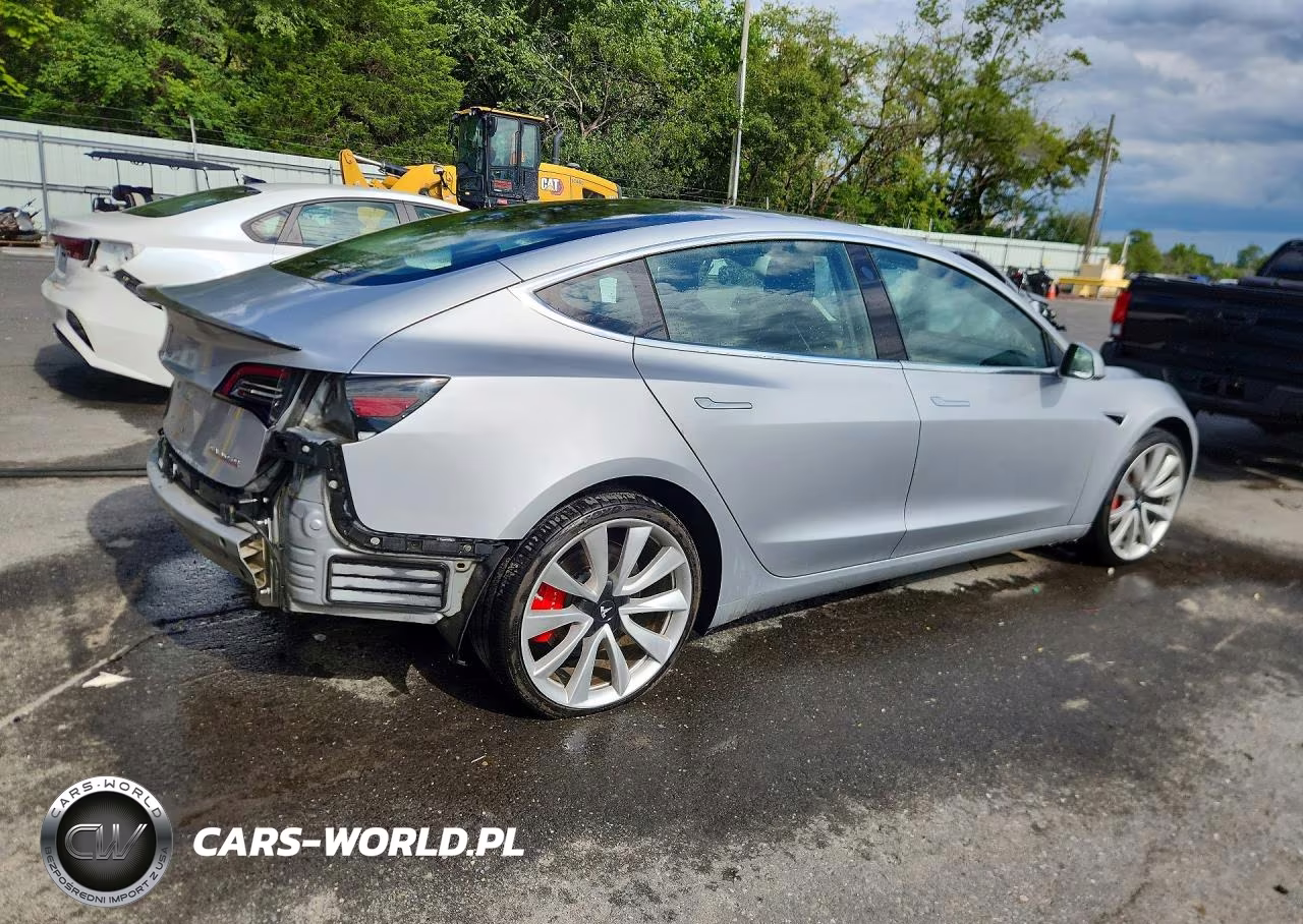2018 Tesla Model 3 VIN:5YJ3E1EB5JF083393 - 3