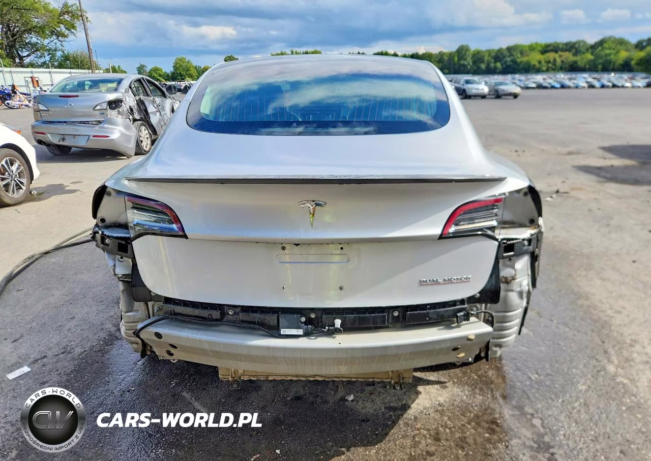 2018 Tesla Model 3 VIN:5YJ3E1EB5JF083393 - 6