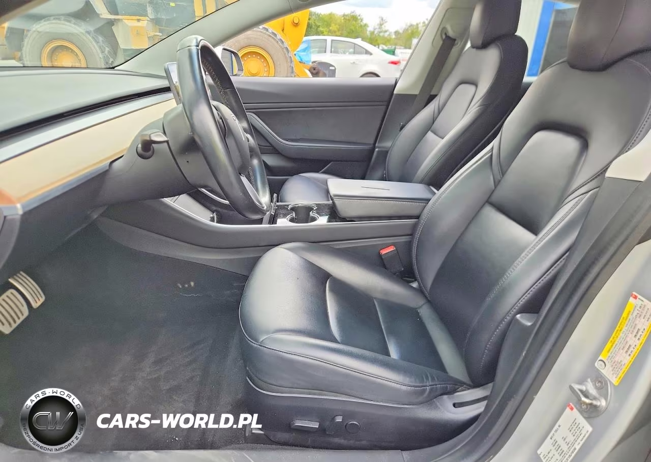2018 Tesla Model 3 VIN:5YJ3E1EB5JF083393 - 7