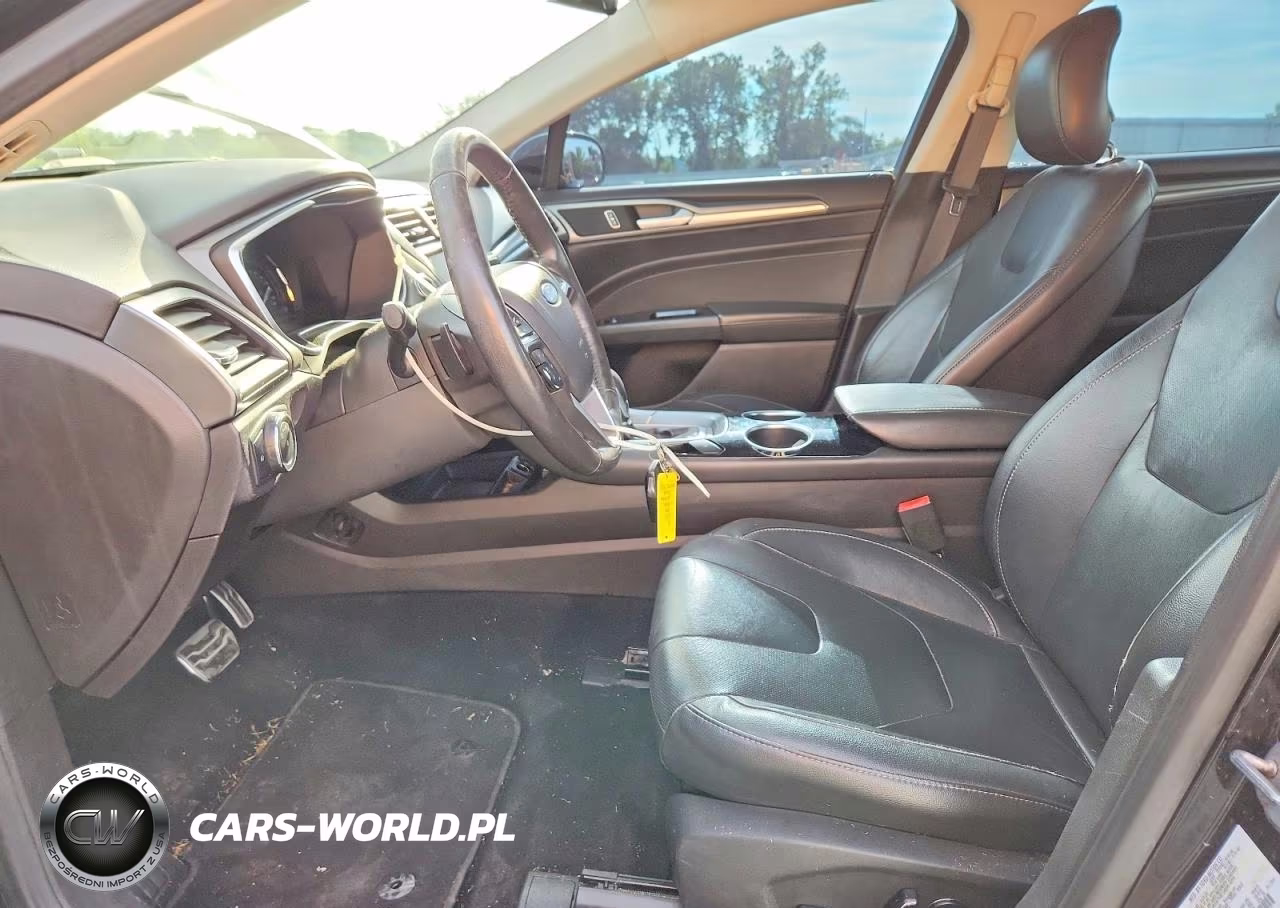 2013 Ford Fusion Titanium VIN:3FA6P0K92DR117589 - 7