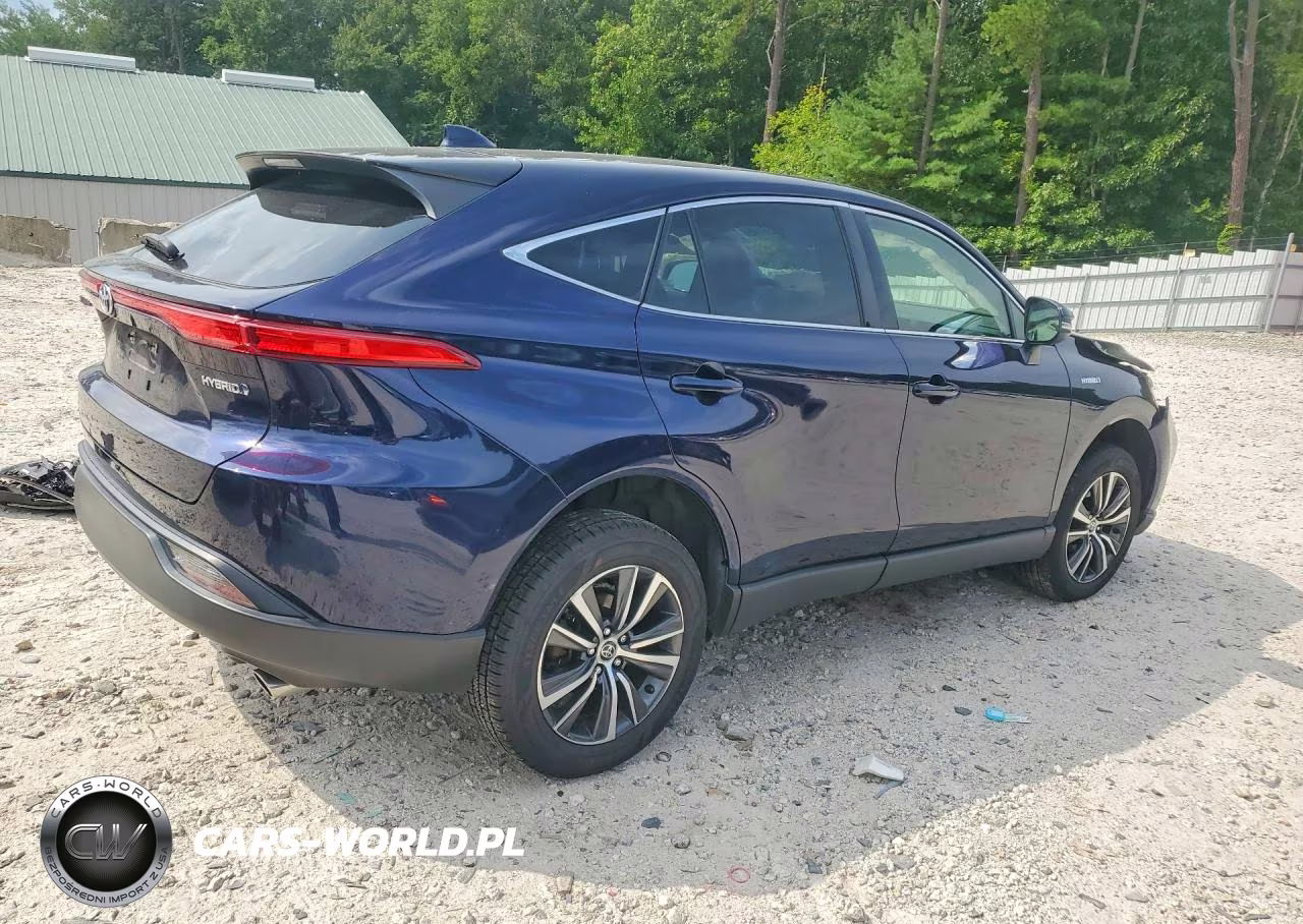 2021 Toyota Venza Le VIN:JTEAAAAHXMJ028671 - 3