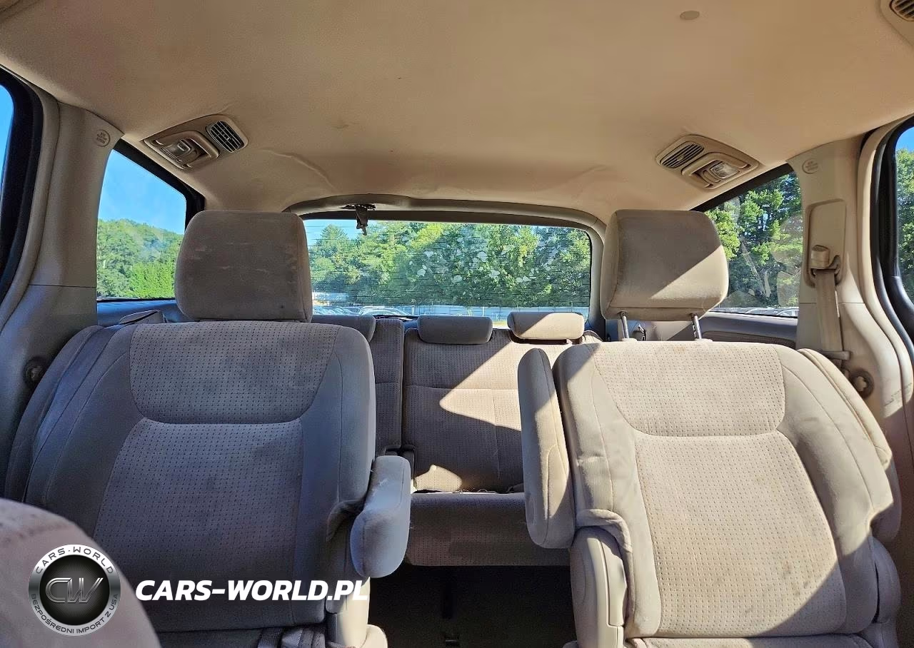 2010 Toyota Sienna Le 7-Passenger VIN:5TDKK4CC8AS328507 - 10