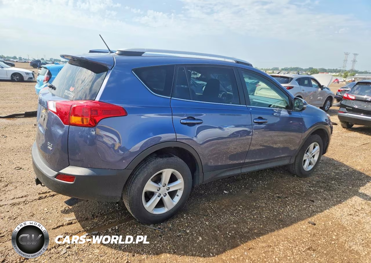 2013 Toyota Rav4 Xle VIN:JTMRFREV2D5019527 - 3