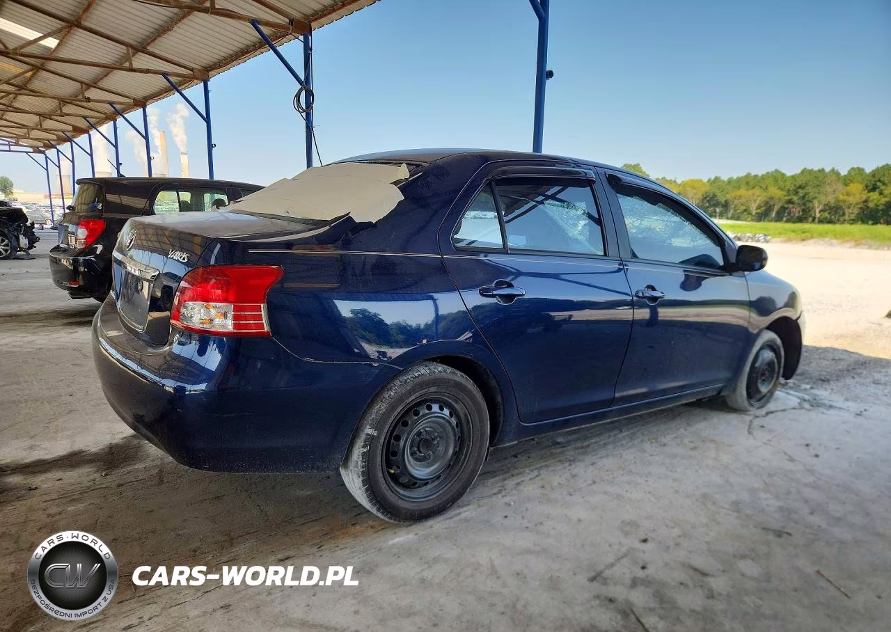 2008 Toyota Yaris Base VIN:JTDBT923281229555 - 3