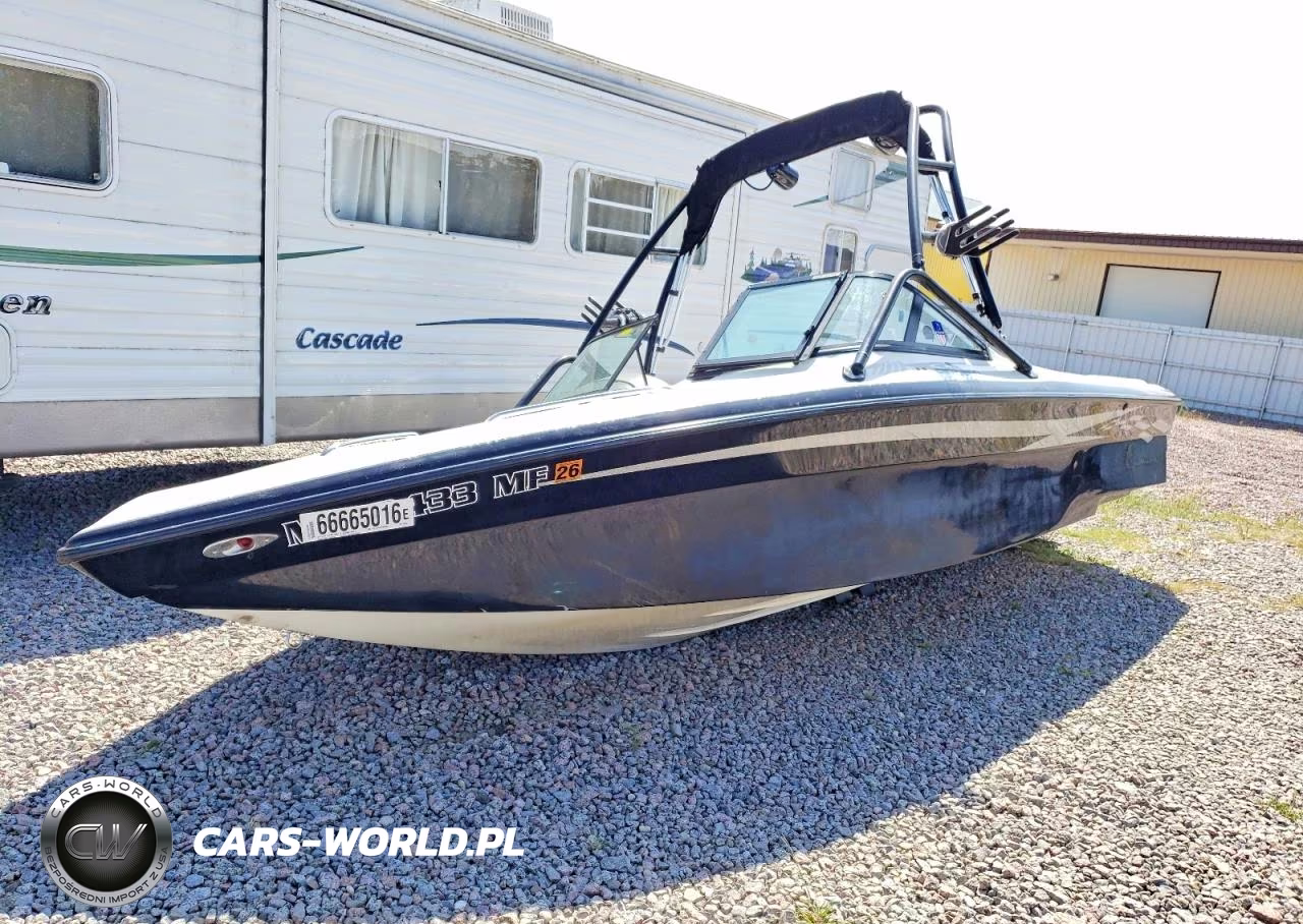 2002 Centurion Boats Elite Vdrive - Boat VIN:FINB1228C202 - 2