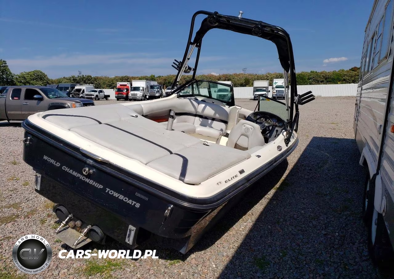 2002 Centurion Boats Elite Vdrive - Boat VIN:FINB1228C202 - 4