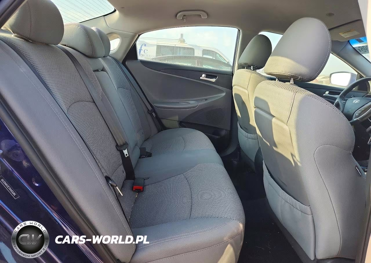 2014 Hyundai Sonata Gls VIN:5NPEB4AC3EH840249 - 10