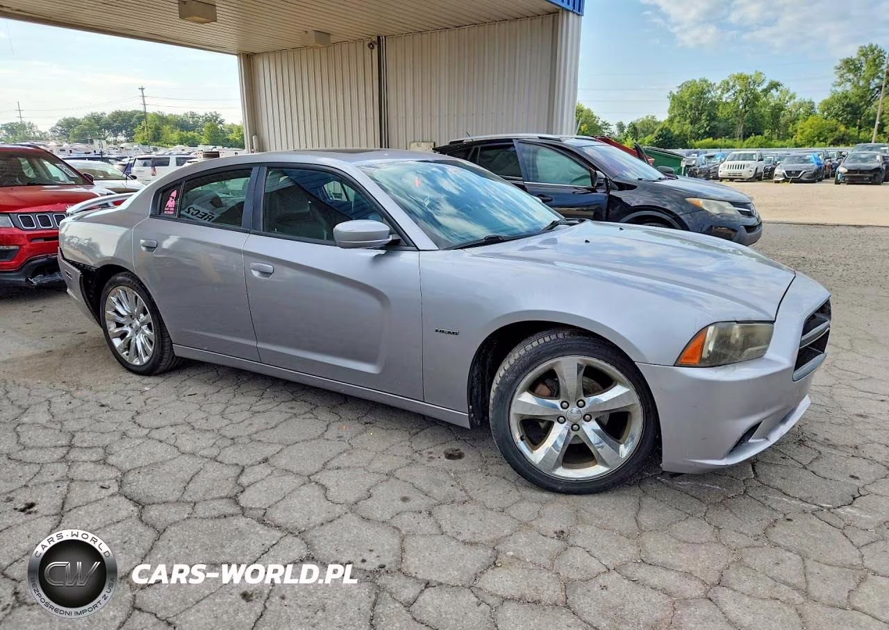 2011 Dodge Charger VIN:2B3CL3CG6BH519780 - 4