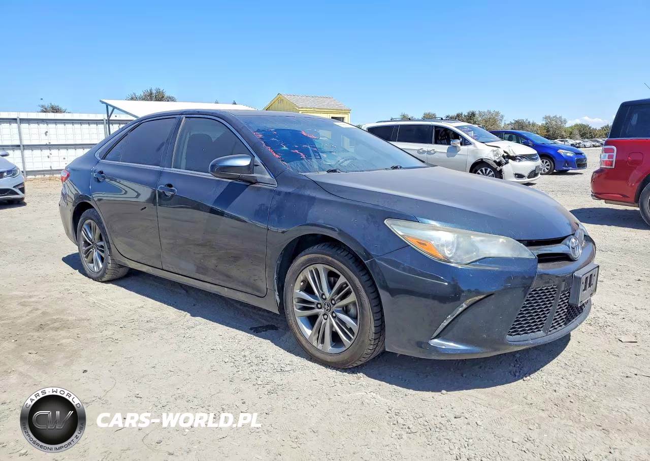 2016 Toyota Camry Se VIN:4T1BF1FK0GU120529 - 4